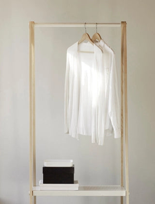 Stylish home accessories that enrich interiors with functional elegance, from decorative objects to practical accents.