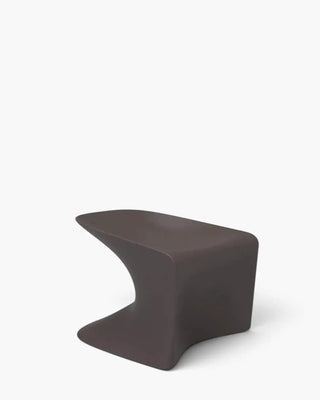 Vondom Wing low stool in polyethylene, seat height 36 cm Brown 2008 - Buy now on ShopDecor - Discover the best products by VONDOM design